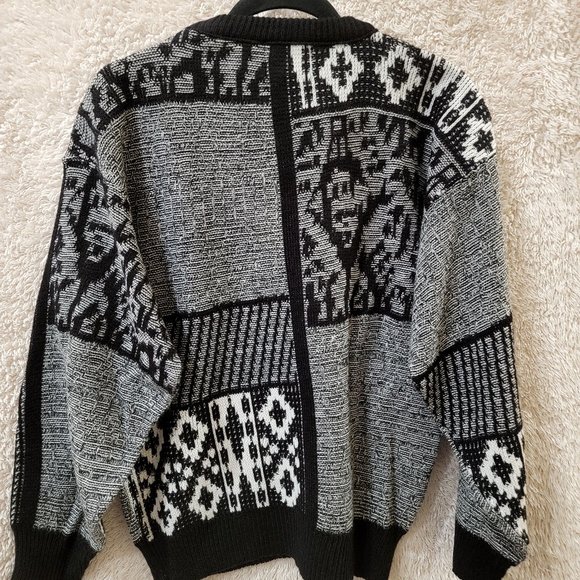 Gitano Black & White Winter Sweater - Picture 3 of 3